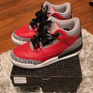 Air Jordan 3 RETRO SE